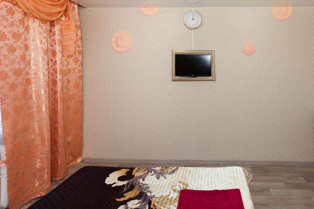 Apartament Novosibirsk Na Ippodromskoy Hotel Zewnętrze zdjęcie